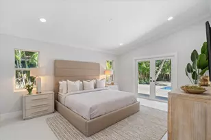 1132 NE 3rd Ave, Boca Raton, FL 33432 - Photo 12