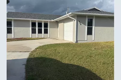 554 NW Twylite Terrace, Port Saint Lucie, FL 34983 - Photo 4