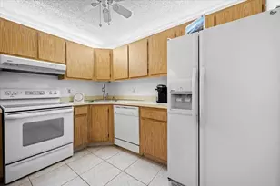 436 Pine Glen Ln, Greenacres, FL 33463 - Photo 6