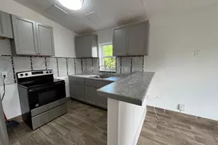 1050 W 7th St, Riviera Beach, FL 33404 - Photo 14