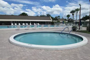 221 Lake Meryl Dr, West Palm Beach, FL 33411 - Photo 20