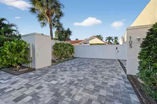 105 W Tarpon Ln, Jupiter, FL 33477 - Photo 2