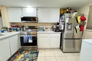 1403 Palm Beach Trace Dr, Royal Palm Beach, FL 33411 - Photo 6
