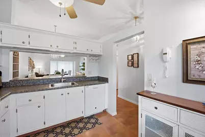 4542 Lucerne Lakes Boulevard E, Unit #206, Lake Worth, FL 33467 - Photo 4