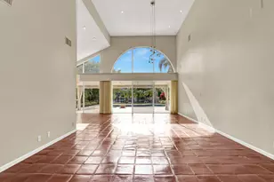 2571 Marseille Dr, Palm Beach Gardens, FL 33410 - Photo 2