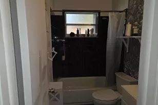 1474 N Mangonia Cir, West Palm Beach, FL 33401 - Photo 18