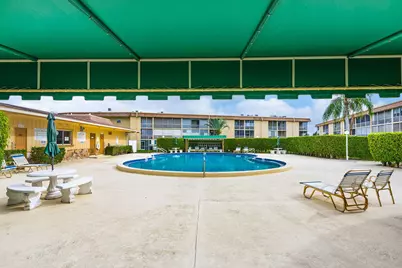 500 Village Green Circle W, Unit #205, Palm Springs, FL 33461 - Photo 2