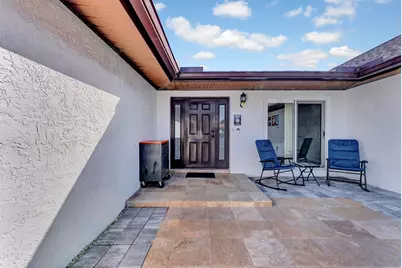 10306 Greentrail Drive N, Boynton Beach, FL 33436 - Photo 4