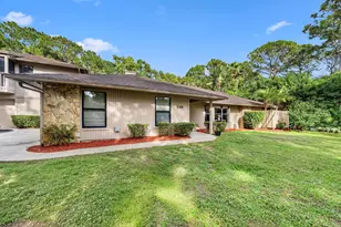 7169 154th Ct N, Palm Beach Gardens, FL 33418 - Photo 2