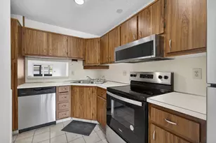5373 Mariesa Ave, West Palm Beach, FL 33417 - Photo 10