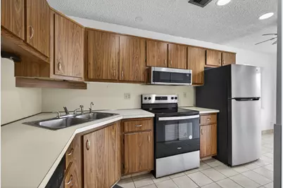 5373 Mariesa Avenue, West Palm Beach, FL 33417 - Photo 12