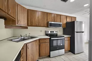 5373 Mariesa Ave, West Palm Beach, FL 33417 - Photo 12