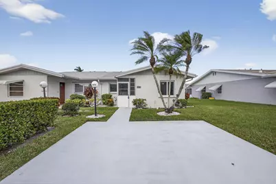 5373 Mariesa Avenue, West Palm Beach, FL 33417 - Photo 2