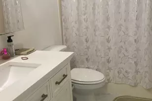 105 Lake Irene Dr, West Palm Beach, FL 33411 - Photo 4