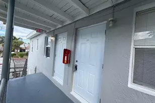 1913 Division Ave, West Palm Beach, FL 33407 - Photo 10