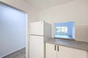 961 NW 45th St, Deerfield Beach, FL 33064 - Photo 8