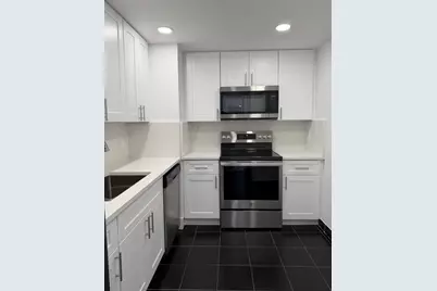 5600 N Flagler Drive, Unit #2006, West Palm Beach, FL 33407 - Photo 4