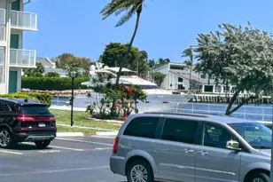 450 Horizons E Unit, Boynton Beach, FL 33435 - Photo 2