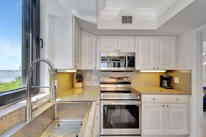 5380 N Ocean Drive, Unit #5A, Singer Island, FL 33404 - Photo 24