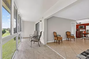 129 Piedmont C, Delray Beach, FL 33484 - Photo 12