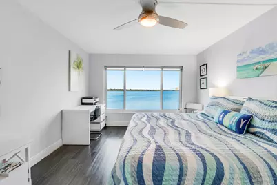 52 Yacht Club Drive, Unit #402, North Palm Beach, FL 33408 - Photo 18