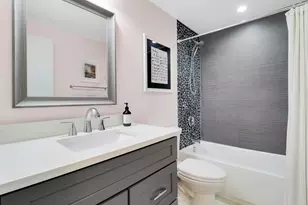 52 Yacht Club Dr, North Palm Beach, FL 33408 - Photo 24