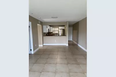1540 Lake Crystal Drive, Unit #G, West Palm Beach, FL 33411 - Photo 2