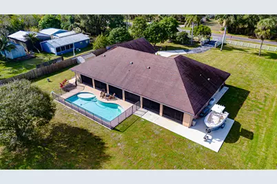 2774 Gentile Road, Fort Pierce, FL 34945 - Photo 10