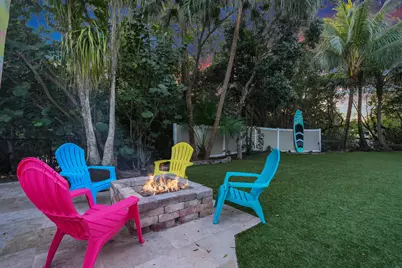 1110 Kriss Lane, Jupiter, FL 33458 - Photo 10