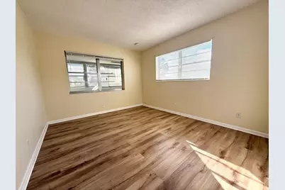 241 Sheffield J, West Palm Beach, FL 33417 - Photo 10