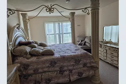 31 S Alhambra Lane, Port Saint Lucie, FL 34952 - Photo 8