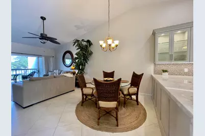 202 Cypress Point Drive, Unit #202, Palm Beach Gardens, FL 33418 - Photo 10