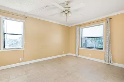 7091 Golf Colony Court, Unit #203, Lake Worth, FL 33467 - Photo 10