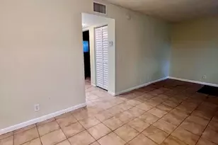 645 SW 20th Ct, Delray Beach, FL 33445 - Photo 6