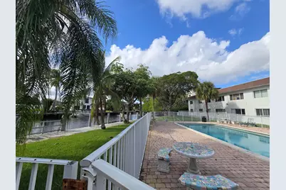 201 SE 6th Avenue, Unit #16, Pompano Beach, FL 33060 - Photo 10