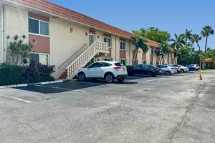 136 NE 19th Ct, Wilton Manors, FL 33305 - Photo 18