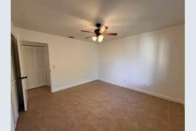 125 S Palmway Avenue, Unit #4, Lake Worth Beach, FL 33460 - Photo 14