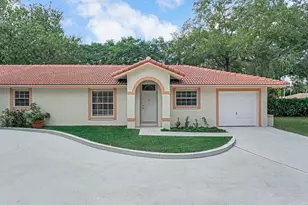 13730 Sunflower Ct, Wellington, FL 33414 - Photo 1