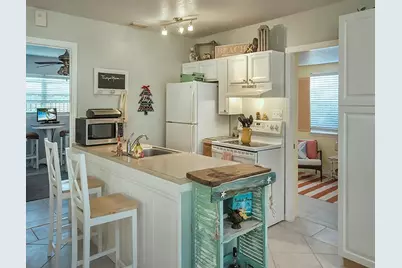1550 4th Avenue, Vero Beach, FL 32960 - Photo 6
