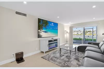 1090 Guildford E, Unit #1090, Boca Raton, FL 33434 - Photo 20