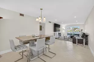 1090 Guildford E, Boca Raton, FL 33434 - Photo 32