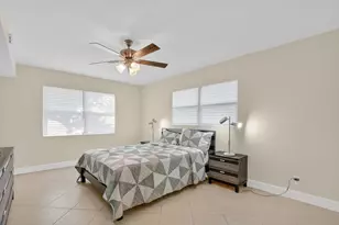 1090 Guildford E, Boca Raton, FL 33434 - Photo 26