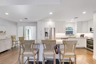 424 Ebbtide Dr, North Palm Beach, FL 33408 - Photo 2