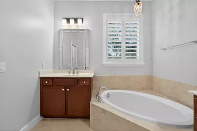5072 Dulce Court, Palm Beach Gardens, FL 33418 - Photo 12
