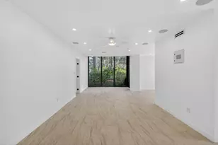 7819 Lakeside Blvd, Boca Raton, FL 33434 - Photo 14