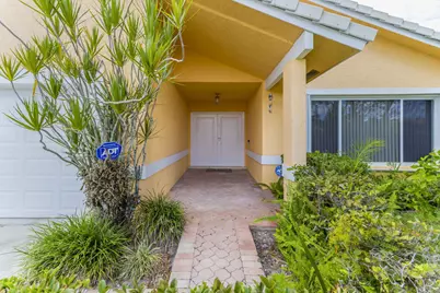 7572 Silver Woods Court, Boca Raton, FL 33433 - Photo 2