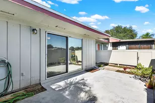 4104 NW Cinnamon Tree Cir, Jensen Beach, FL 34957 - Photo 20