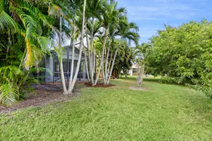 671 NW Red Pine Way, Jensen Beach, FL 34957 - Photo 34