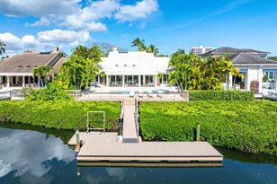 215 Island Dr, Jupiter, FL 33477 - Photo 2