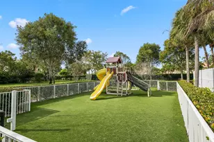 6024 Adriatic Way, West Palm Beach, FL 33413 - Photo 32